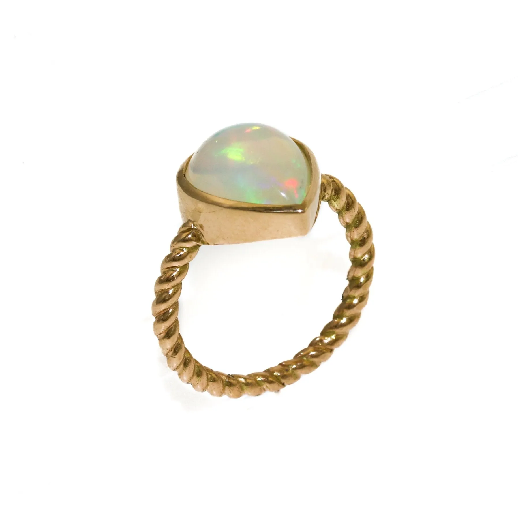 14 KT Gold x Teardrop Welo Opal Rope-Band Ring
