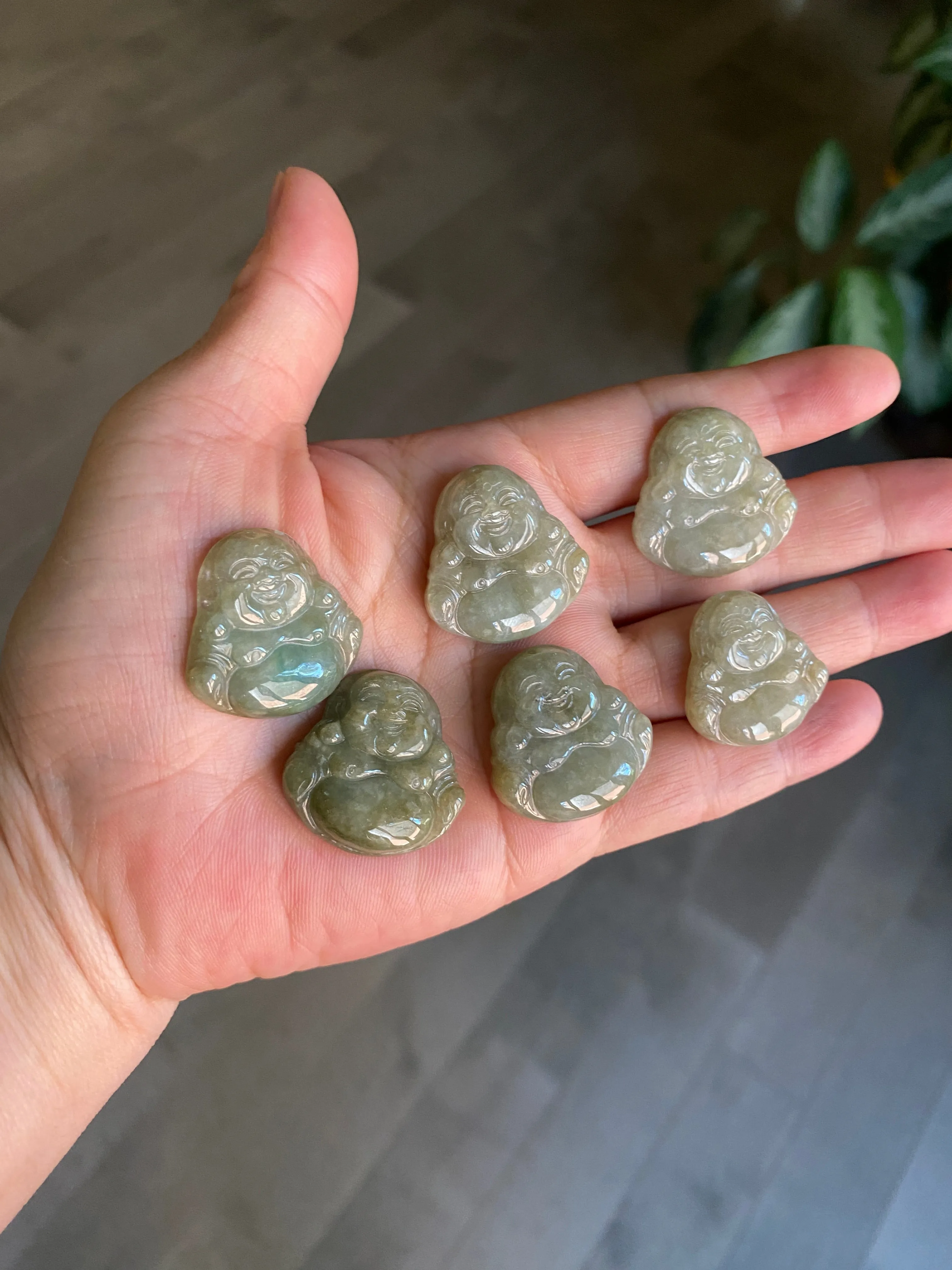 30 pieces of 100% Natural green/gray/yellow happy buddha jadeite Jade pendant group supply wholesale B200