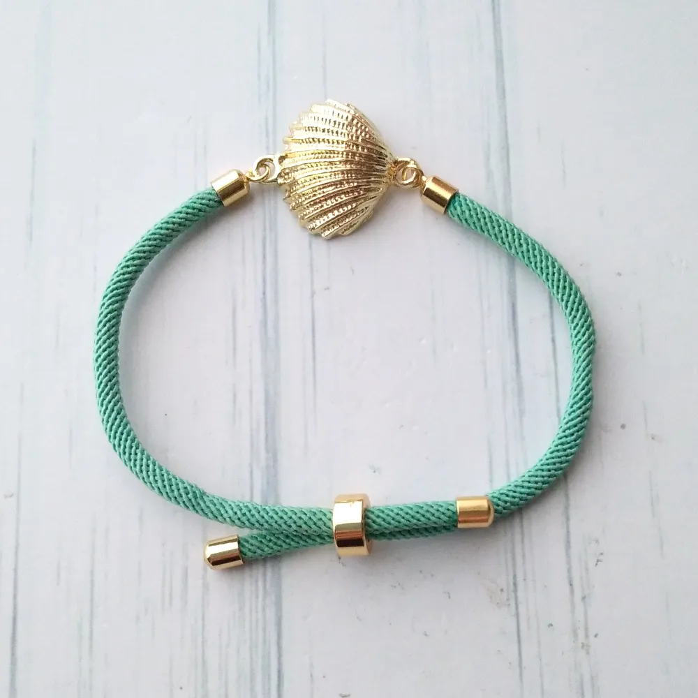 Dani Clamshell Corded Slider Bracelet