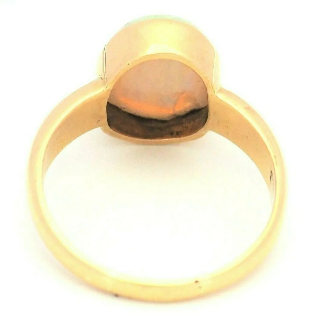 Light Opal 18ct Yellow Gold Ring
