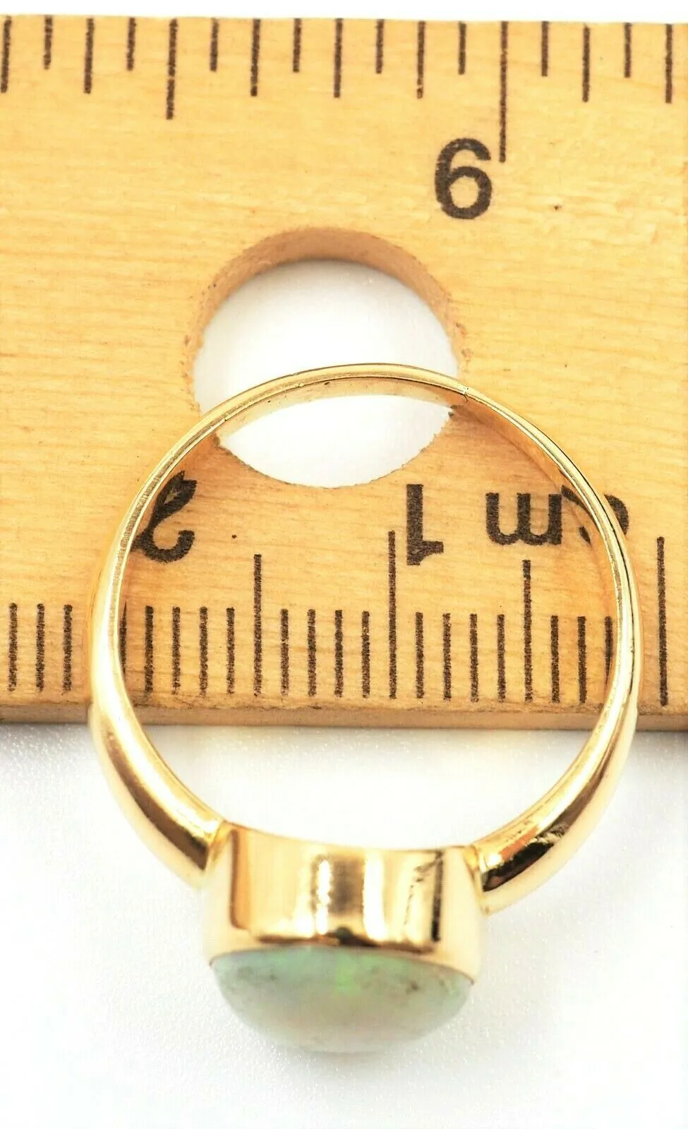 Light Opal 18ct Yellow Gold Ring