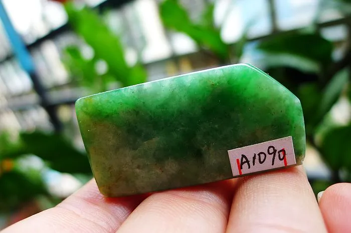Natural Jade Rough Jadeite Raw (22g,4.1X2.1X0.95cm)