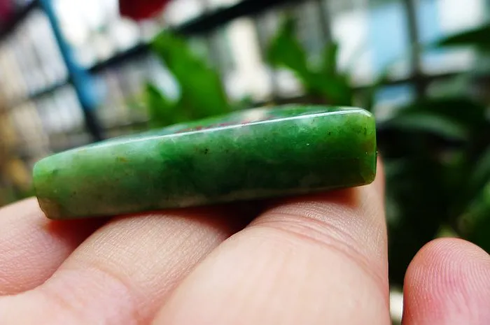 Natural Jade Rough Jadeite Raw (22g,4.1X2.1X0.95cm)