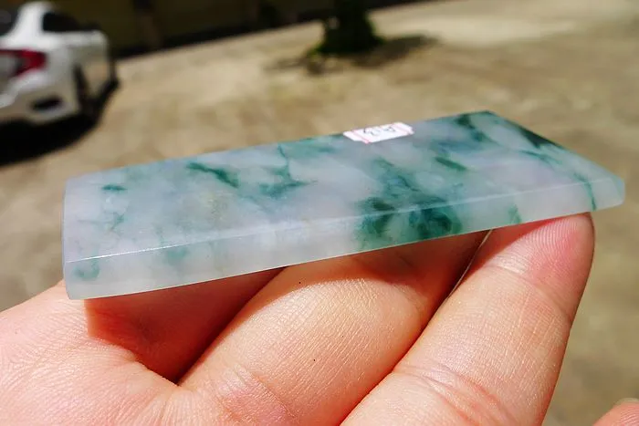 Natural Jade Rough Jadeite Raw (26g,7.6X3.1X0.35cm)