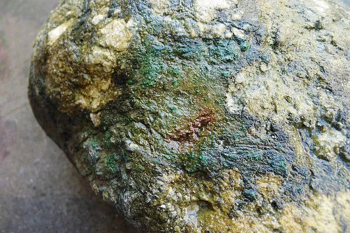 Natural Jade Rough Jadeite Raw (32kg,44X24X16cm)