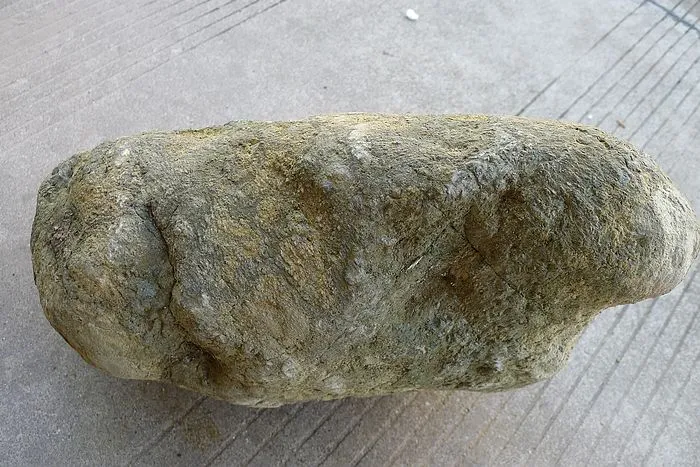 Natural Jade Rough Jadeite Raw (32kg,44X24X16cm)