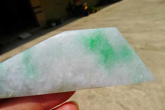 Natural Jade Rough Jadeite Raw (47g,9.9X3.4X0.5cm)