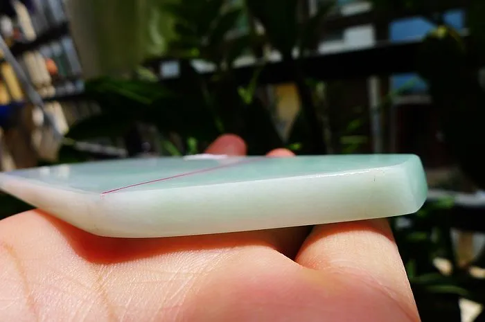 Natural Jade Rough Jadeite Raw (79g,9.4X5.1X0.8cm)