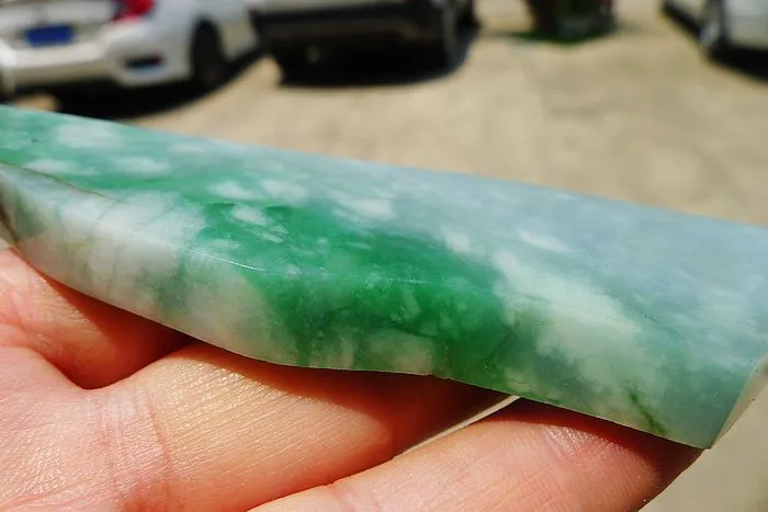 Natural Jade Rough Jadeite Raw (84g,11.8X3.5X0.85cm)