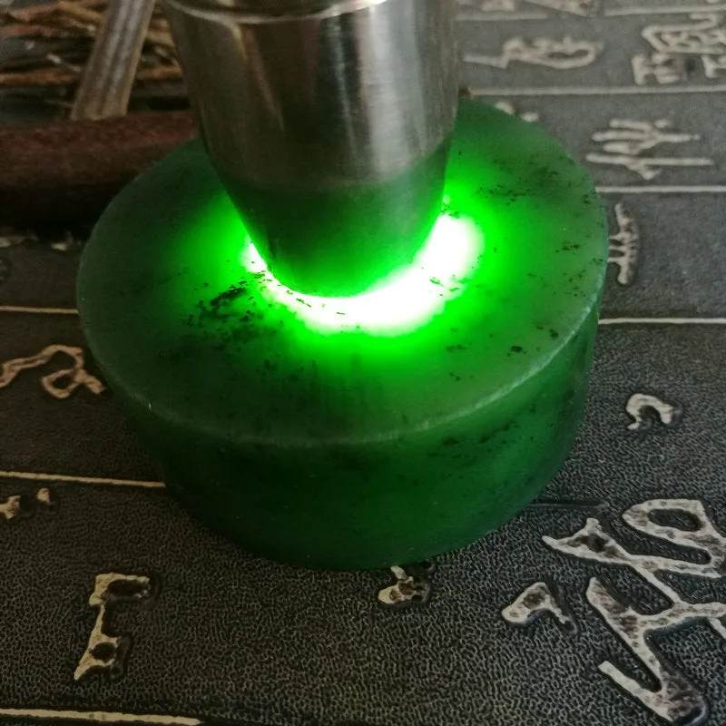 Natural Kunlun Jade Rough Nephrite Raw (159g, 5.5X2.2cm)