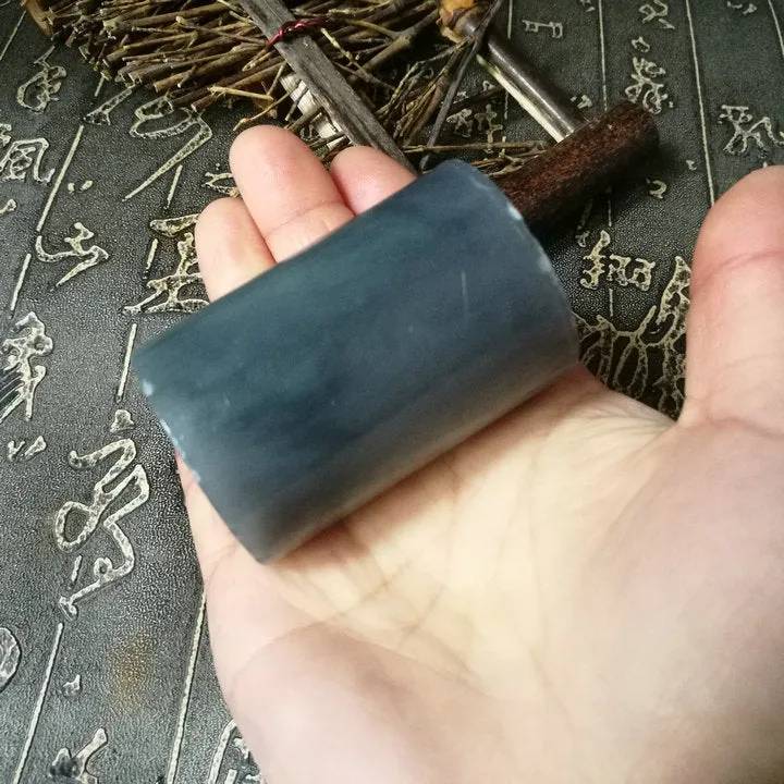 Natural Kunlun Jade Rough Nephrite Raw (192g, 5.6X3.9X3.9cm)