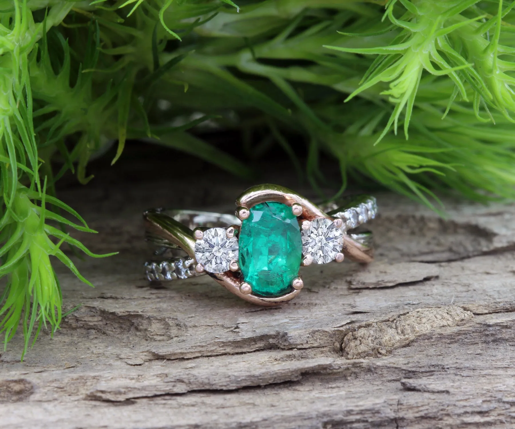 Three Stone Emerald Diamond Curved Rose Gold Ring