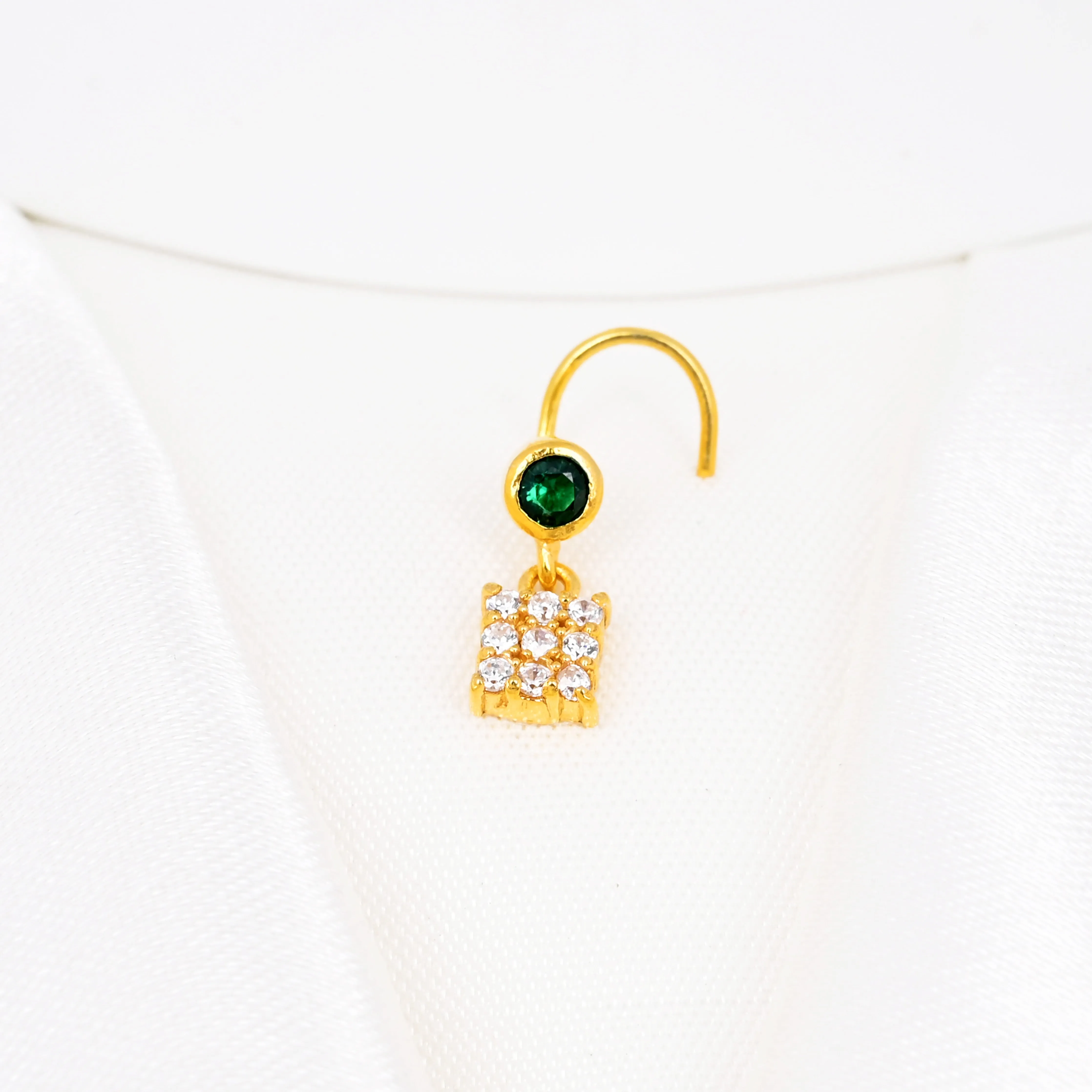 Tiny Emerald Nose Stud | Minimalist Green Gemstone Piercing