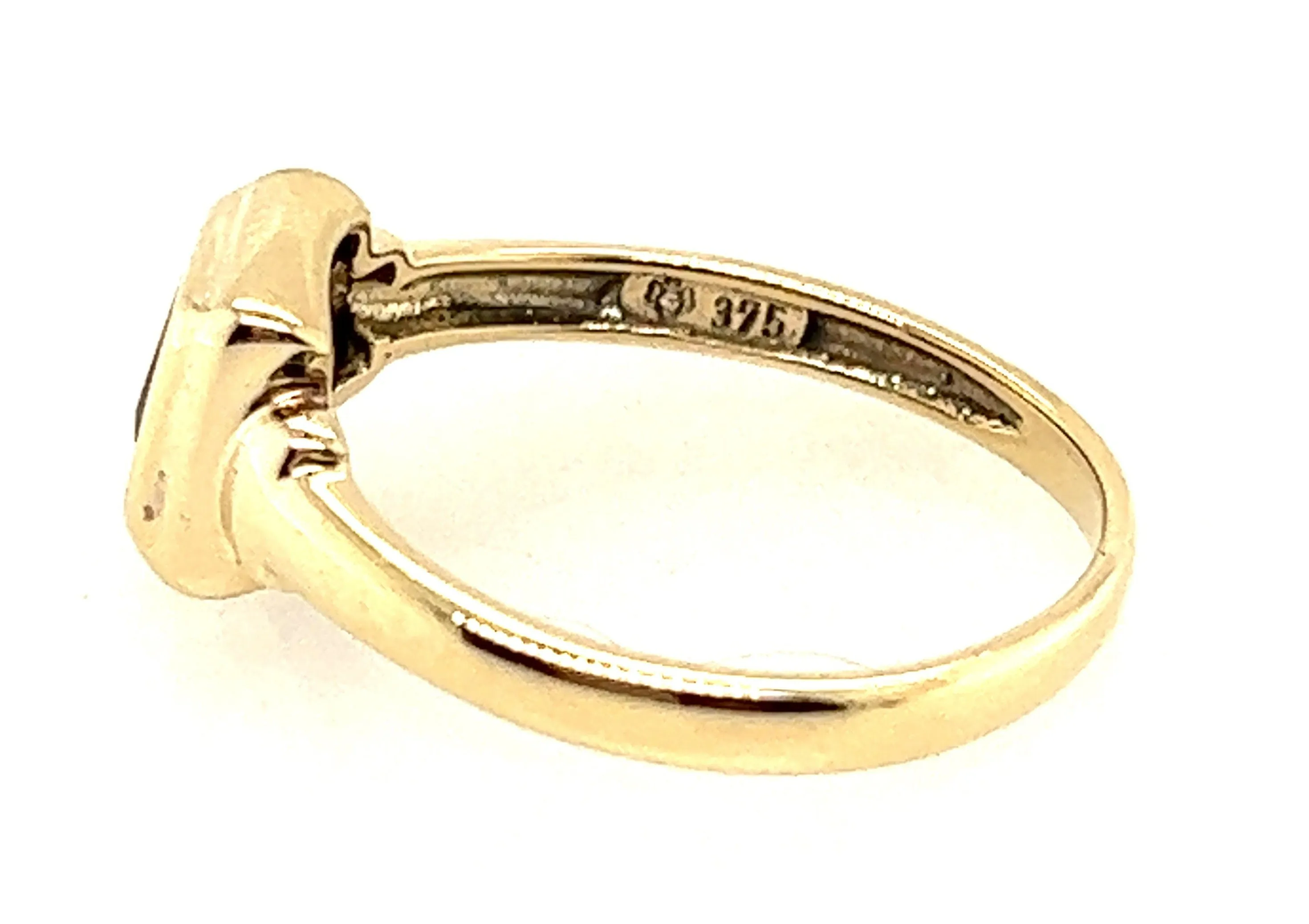Yellow Gold & Ruby Ring